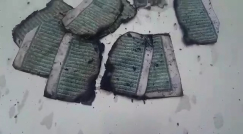  شاهد: اللد - احترقت السيارة بالكامل وبقيت أجزاء من المصحف سليمة